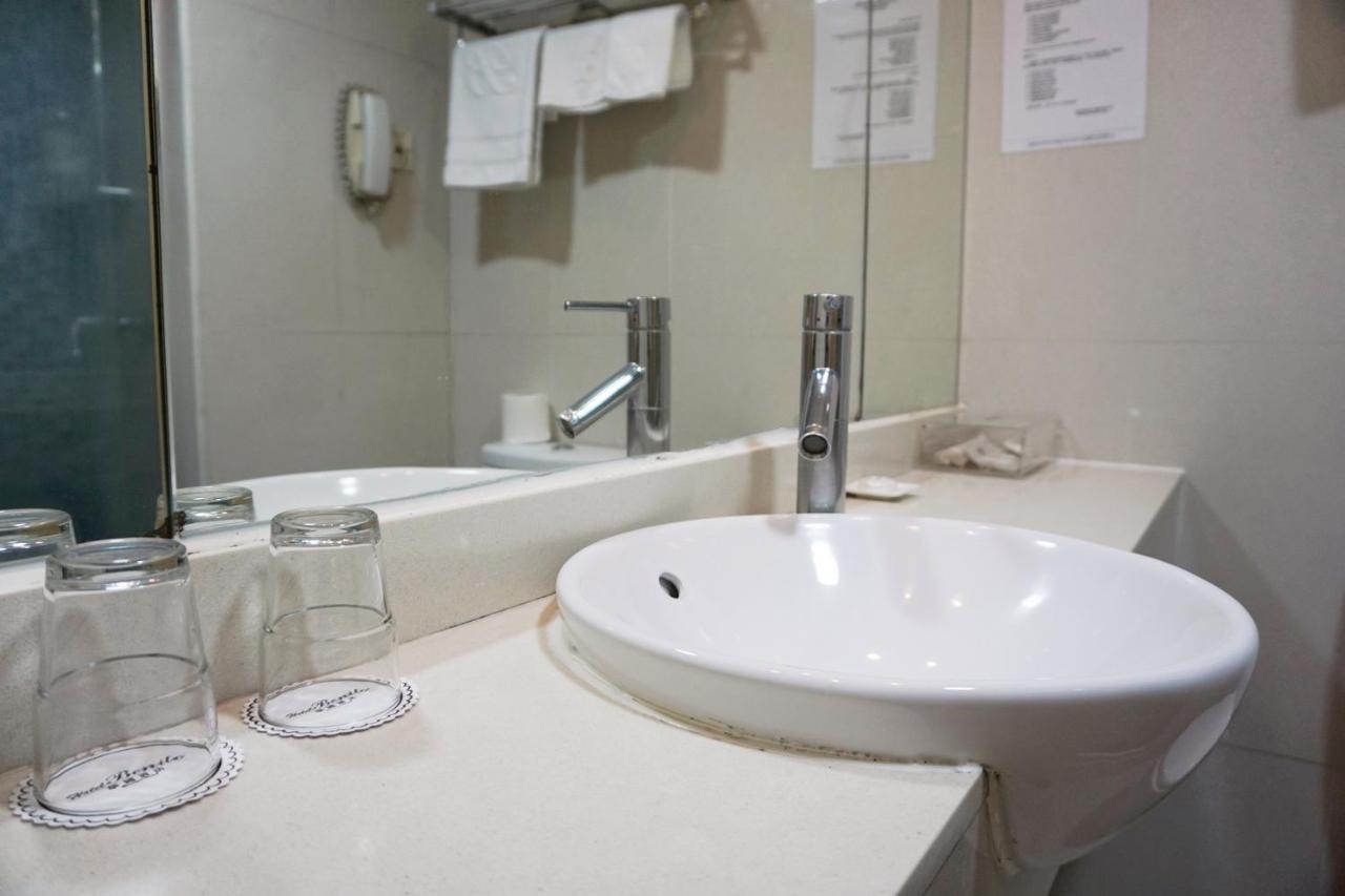 Hotel Benito Hong Kong Luaran gambar